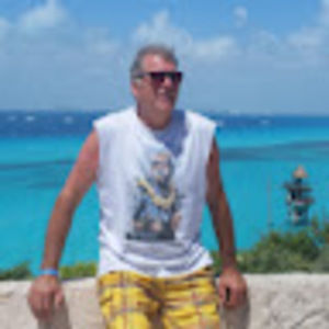 Meet your Posher, Lana